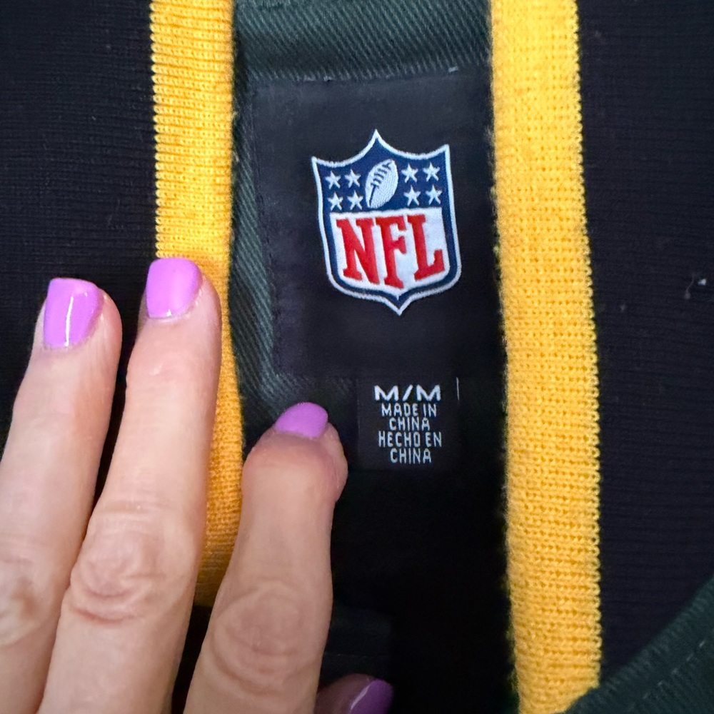 NFL Green and Yellow Packers Bomber Jacket - Picture 2 of 3